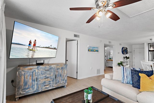 30 Moreno Point Road UNIT 203C, Destin, FL 32541