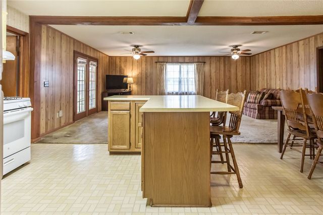 1917 Gilchrist Ave, Waycross, GA 31503