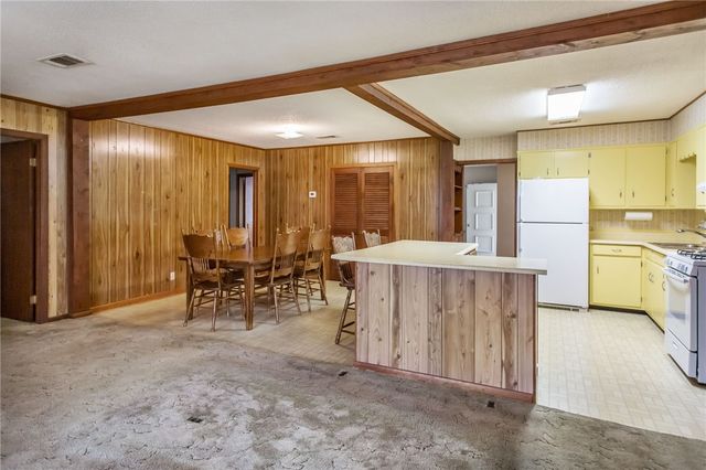 1917 Gilchrist Ave, Waycross, GA 31503