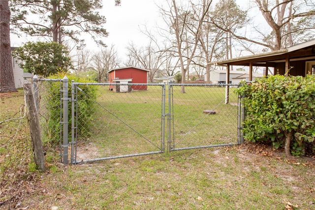 1917 Gilchrist Ave, Waycross, GA 31503