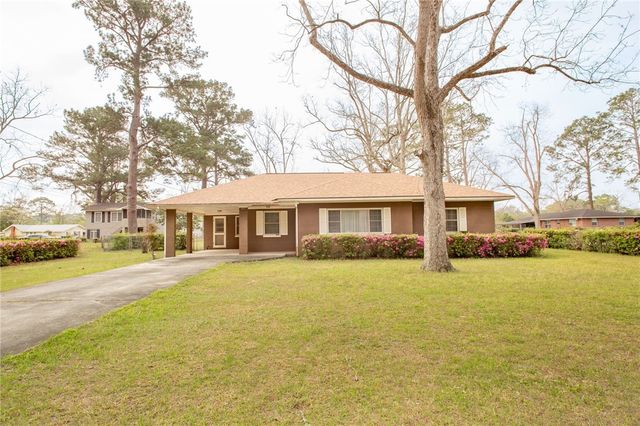 1917 Gilchrist Ave, Waycross, GA 31503