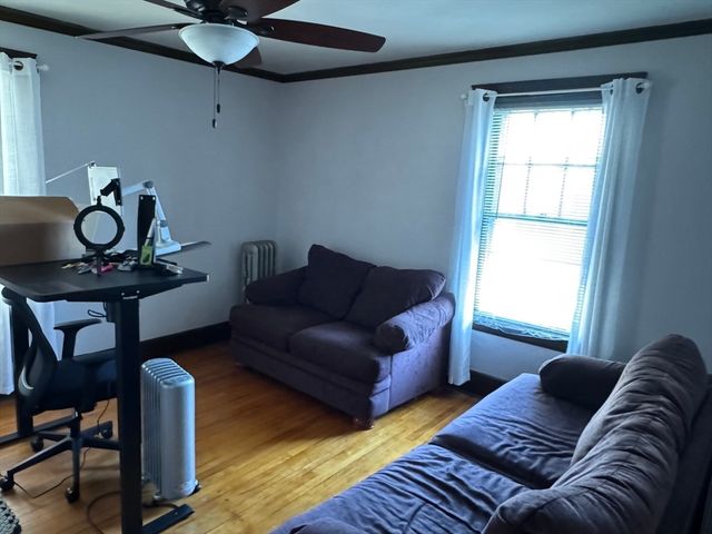 62 Sylvan St, Worcester, MA 01603