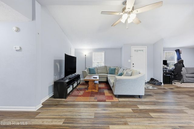 512 Timothy Drive, Elizabeth City, NC 27909