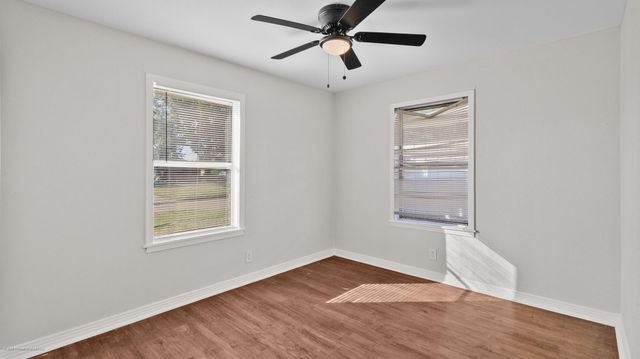 12402 Industrial Road, Houston, TX 77015