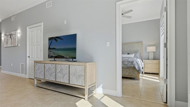 445 N ORANGE AVENUE 306, Sarasota, FL 34236