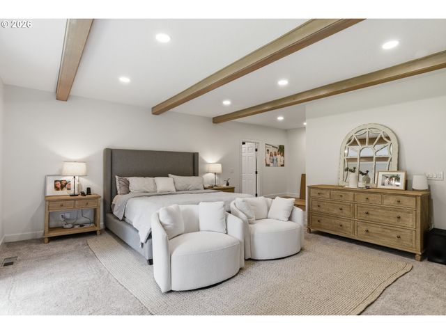 653 VICTORIA Pl, West Linn, OR 97068