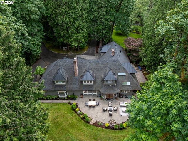 653 VICTORIA Pl, West Linn, OR 97068