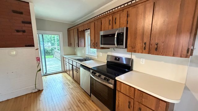 177 Pleasant St 1, Whitman, MA 02382