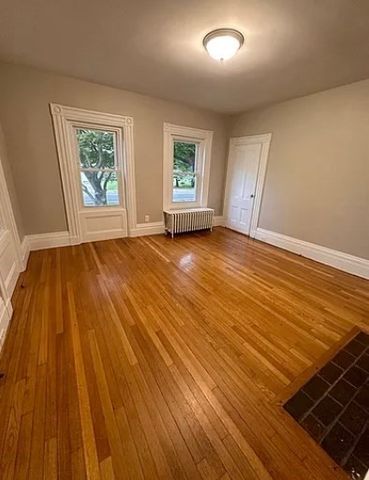 177 Pleasant St 1, Whitman, MA 02382
