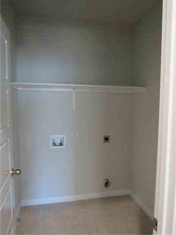 302 Cold Spring LOOP 1, Bastrop, TX 78602