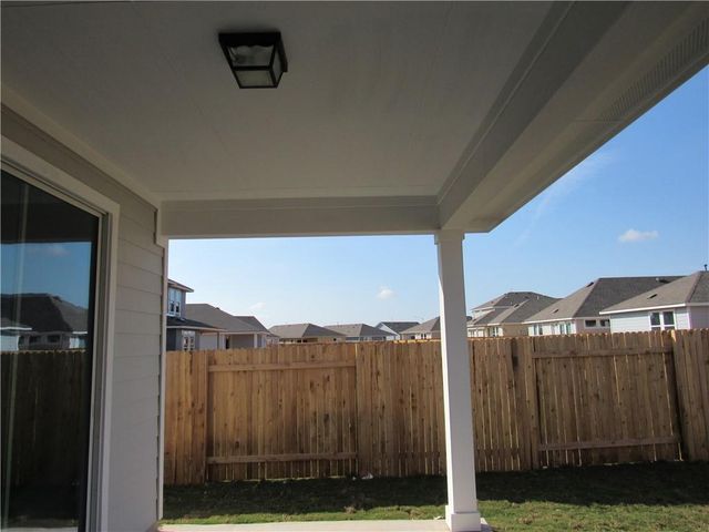 302 Cold Spring LOOP 1, Bastrop, TX 78602