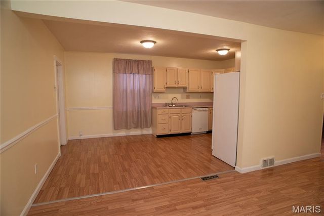 3241 Royalton Avenue, St Louis, MO 63114
