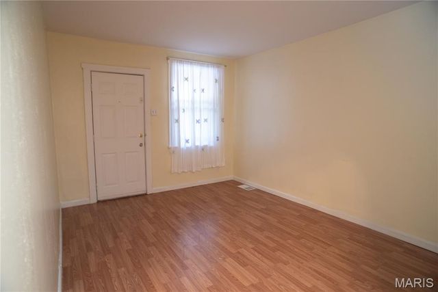 3241 Royalton Avenue, St Louis, MO 63114