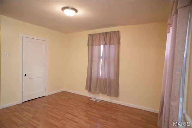 3241 Royalton Avenue, St Louis, MO 63114