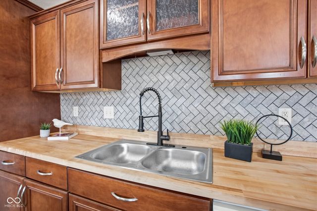 3641 E 46th Street, Indianapolis, IN 46205