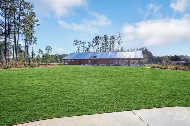 584 Longleaf Drive, Richmond Hill, GA 31324