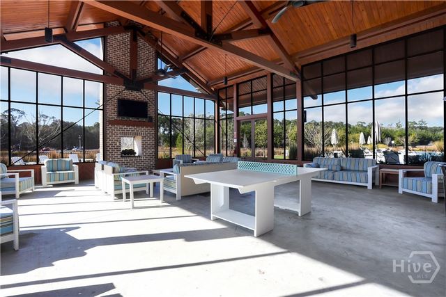 584 Longleaf Drive, Richmond Hill, GA 31324