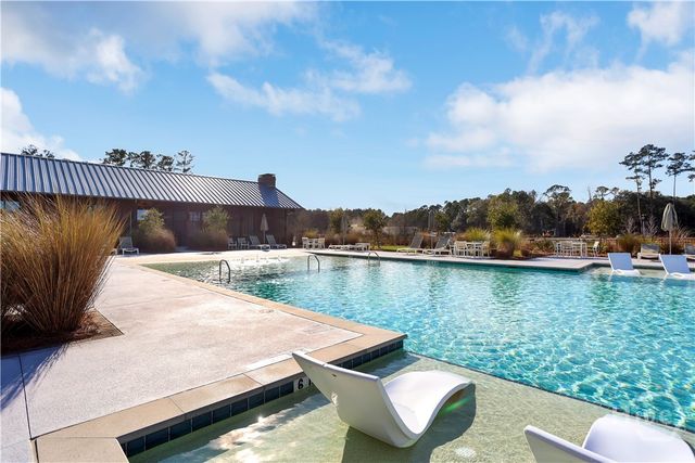 584 Longleaf Drive, Richmond Hill, GA 31324