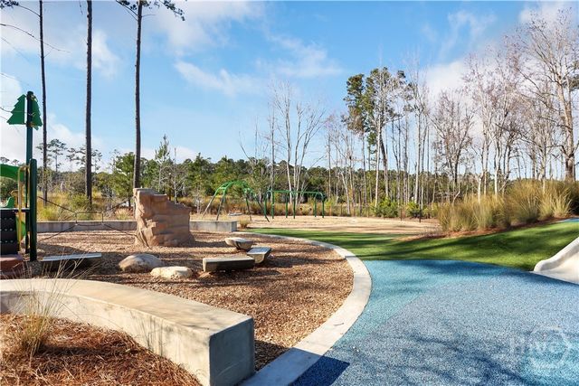 584 Longleaf Drive, Richmond Hill, GA 31324