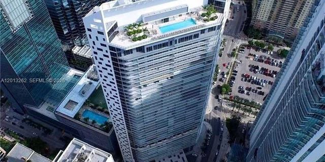 1300 Brickell Bay Dr 3402, Miami, FL 33131
