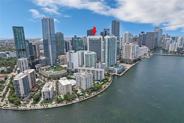 1300 Brickell Bay Dr 3402, Miami, FL 33131