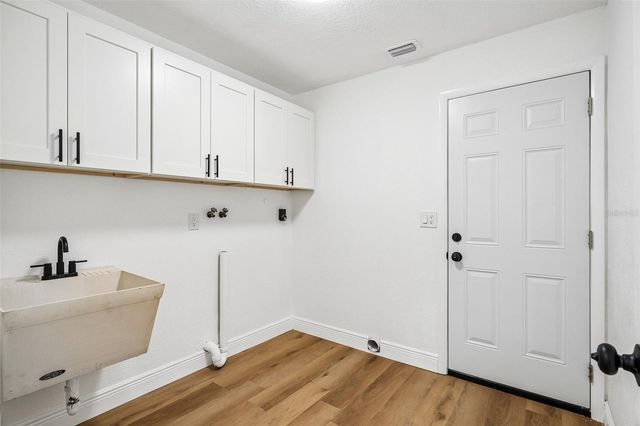 9124 39TH LANE N, Pinellas Park, FL 33782
