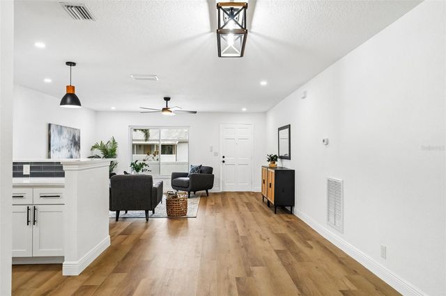 9124 39TH LANE N, Pinellas Park, FL 33782