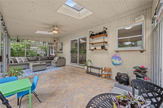 31477 Roberta Drive, Bay Village, OH 44140