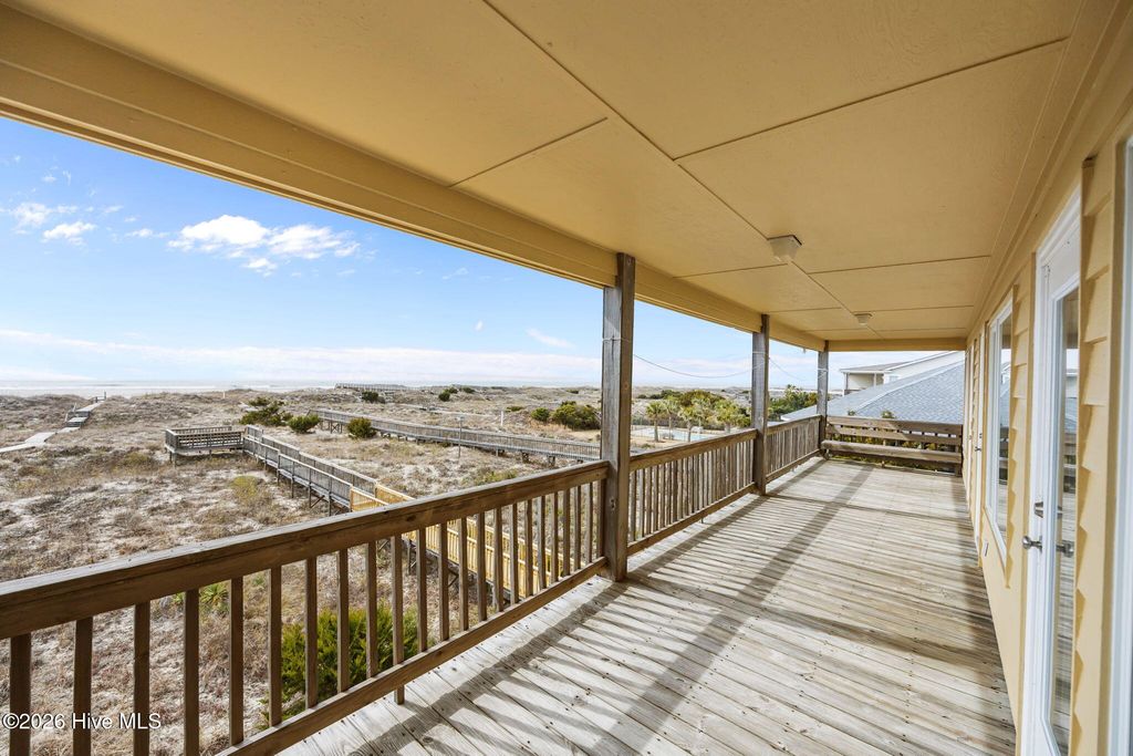 Image 34 of property listing at 1289 Ocean Boulevard W # B, Supply, NC 28462