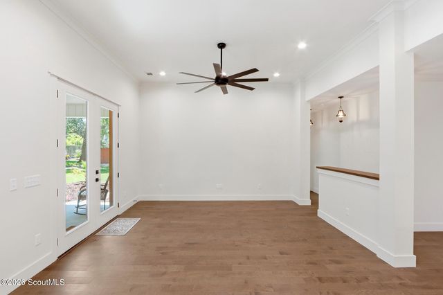 45 Dutchman's Cove Road, Midway, GA 31320