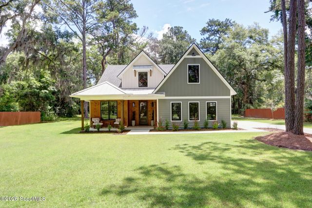 45 Dutchman's Cove Road, Midway, GA 31320