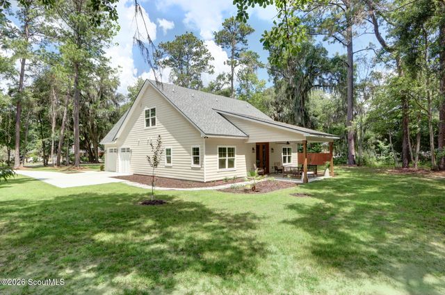 45 Dutchman's Cove Road, Midway, GA 31320
