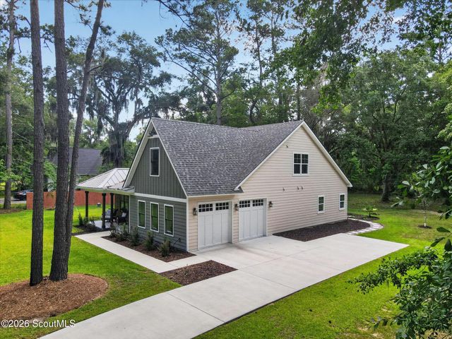 45 Dutchman's Cove Road, Midway, GA 31320