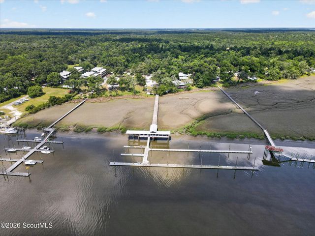 45 Dutchman's Cove Road, Midway, GA 31320