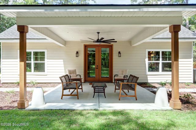 45 Dutchman's Cove Road, Midway, GA 31320