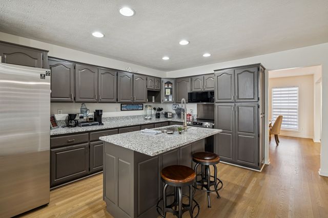 814 Denning Ford Rd, Portland, TN 37148