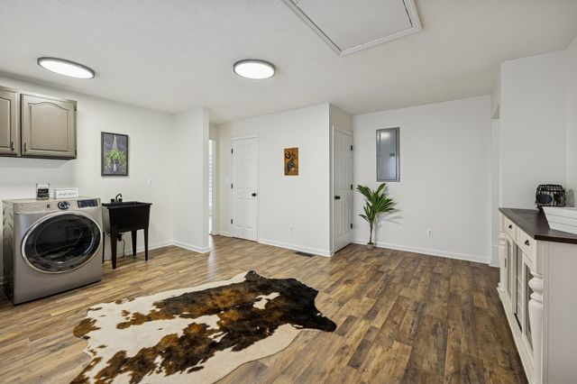 814 Denning Ford Rd, Portland, TN 37148