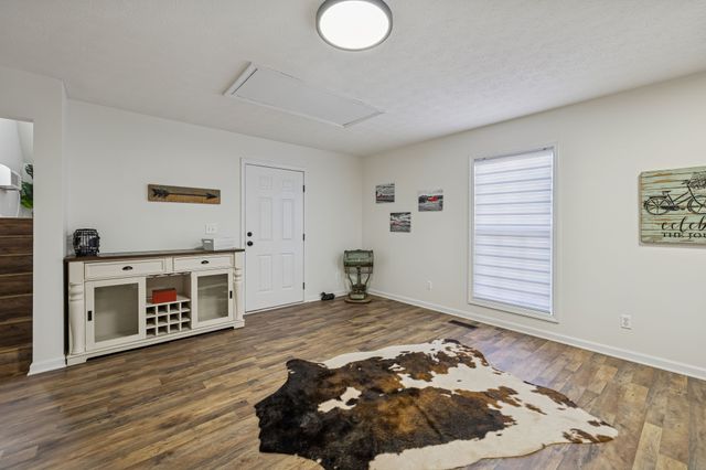 814 Denning Ford Rd, Portland, TN 37148