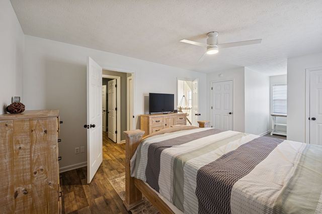 814 Denning Ford Rd, Portland, TN 37148