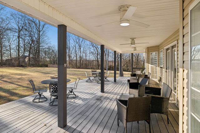 814 Denning Ford Rd, Portland, TN 37148