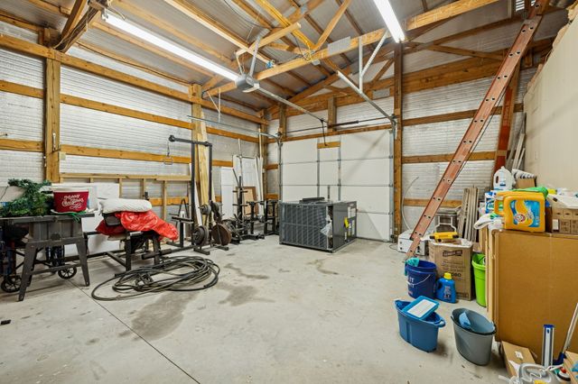 814 Denning Ford Rd, Portland, TN 37148