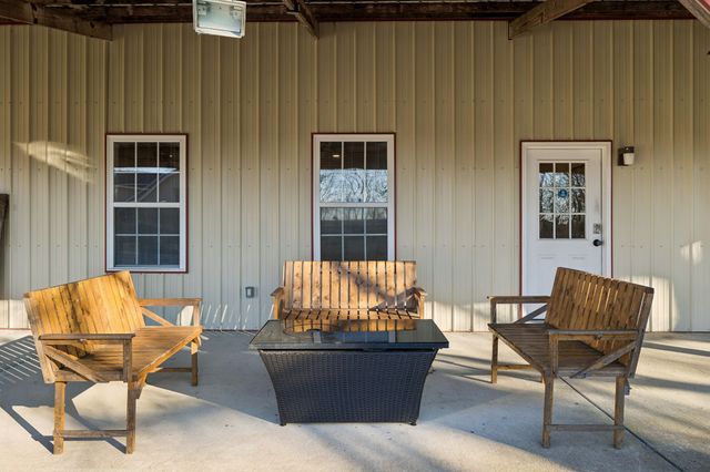 814 Denning Ford Rd, Portland, TN 37148