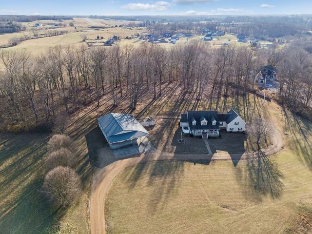 814 Denning Ford Rd, Portland, TN 37148