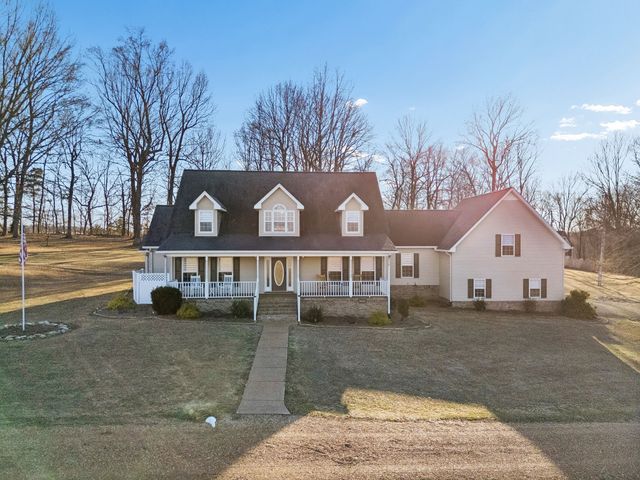 814 Denning Ford Rd, Portland, TN 37148