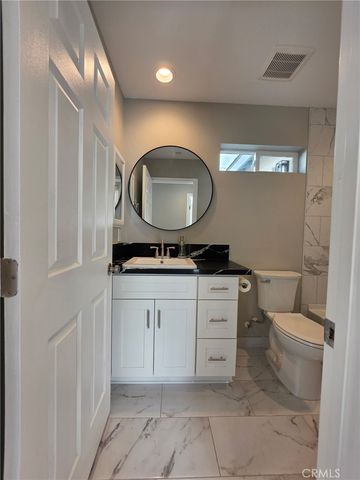 419 W Devonshire Avenue, Hemet, CA 92543