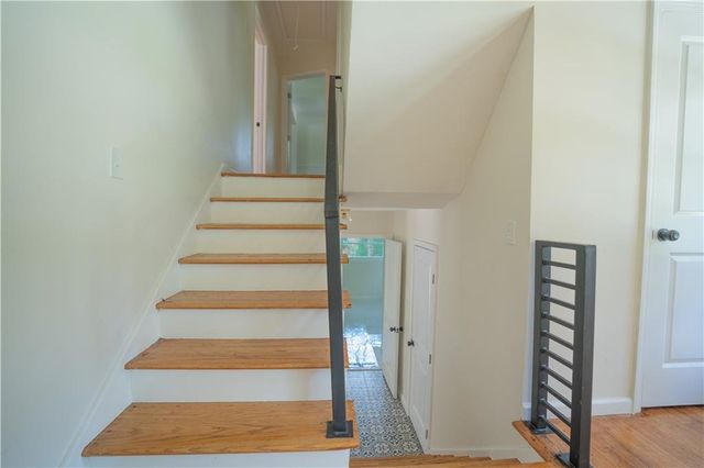 2524 Glenrock Drive, Decatur, GA 30032