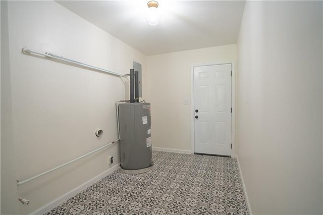 2524 Glenrock Drive, Decatur, GA 30032