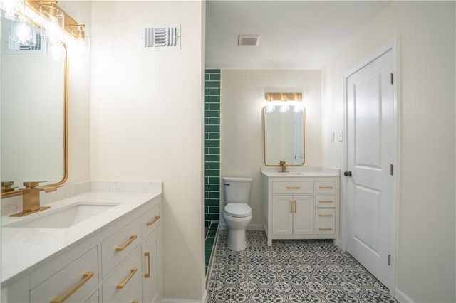 2524 Glenrock Drive, Decatur, GA 30032