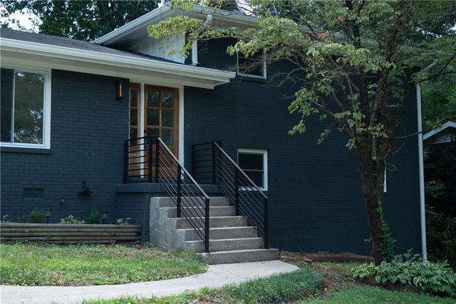 2524 Glenrock Drive, Decatur, GA 30032