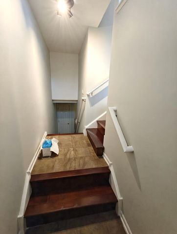 1819 Indian Hill Lane 1819, Aurora, IL 60503